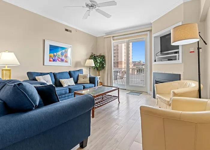 Spacious 3-bedroom, 3-bathroom In Ocean With And Bay Views