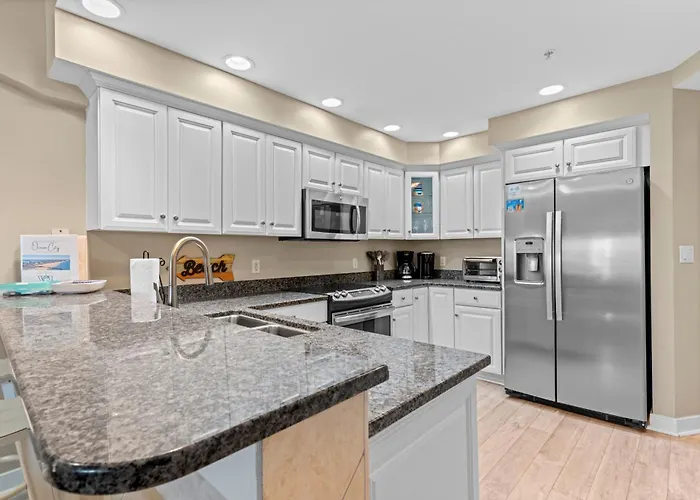 Spacious 3-bedroom, 3-bathroom In Ocean With And Bay Views Ocean Stadt