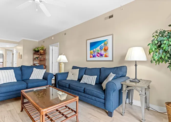 Spacious 3-bedroom, 3-bathroom In Ocean With And Bay Views *