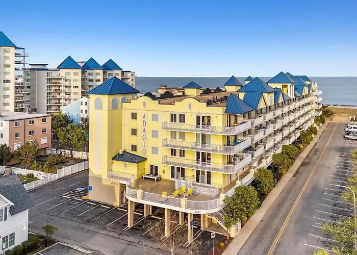 Spacious 3-bedroom, 3-bathroom In Ocean With And Bay Views Ferienhaus